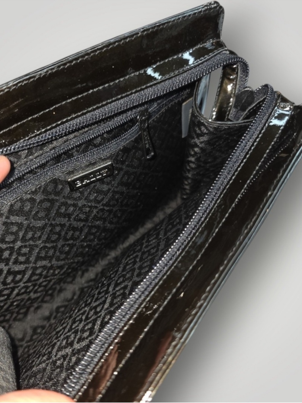 Bally Black Patent Leather Dopp Kit - Picture 6 of 6